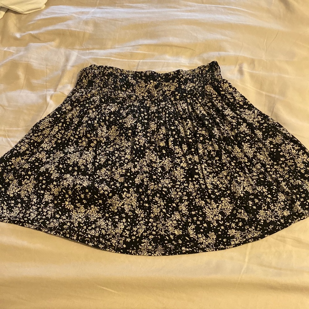 Garage XS Skirt